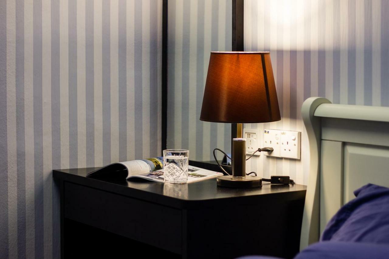 Usm Designer Dwell Hotell George Town Exteriör bild
